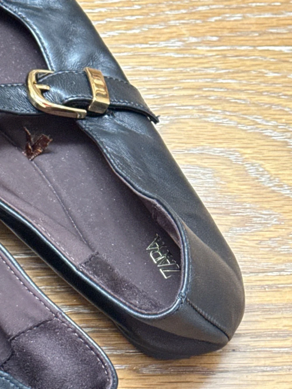 Zara leather buckle ballet flats - 8.5 (39)